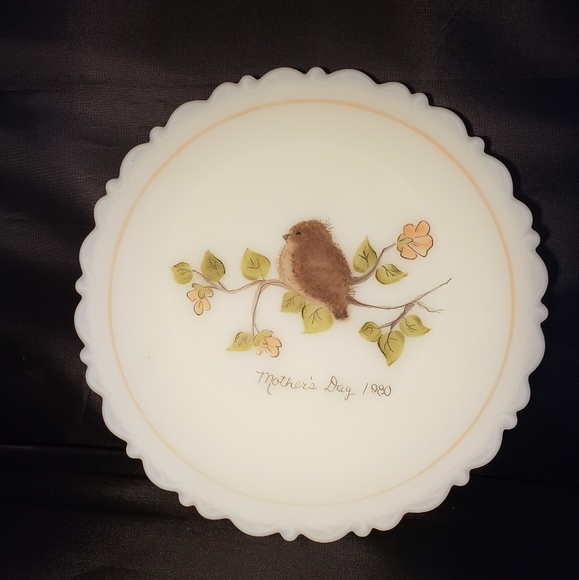 Fenton Other - Fenton Mothers Day 1980 Plate W/ Stand and Box